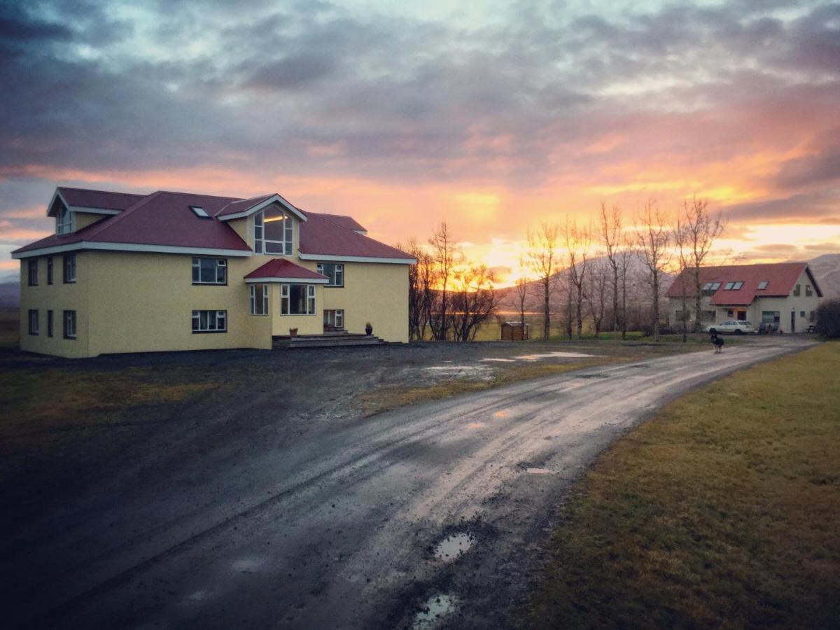 Frostastathir Guesthouse Varmahlid  Kültér fotó