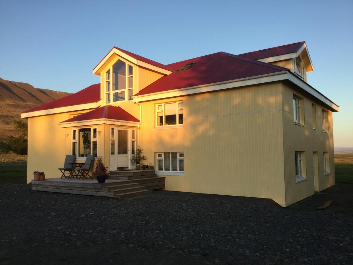 Frostastathir Guesthouse Varmahlid  Kültér fotó